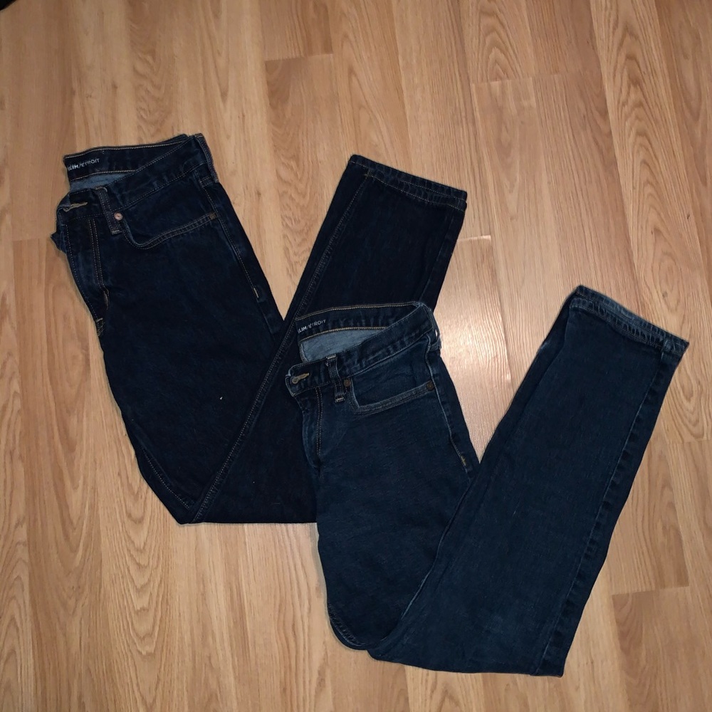 Old navy slim jeans 2 pairs